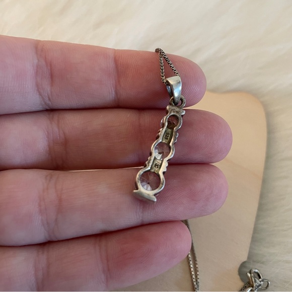 Sterling Silver And CZ Pendant Necklace 18” Chain Glamorous - Picture 3 of 5